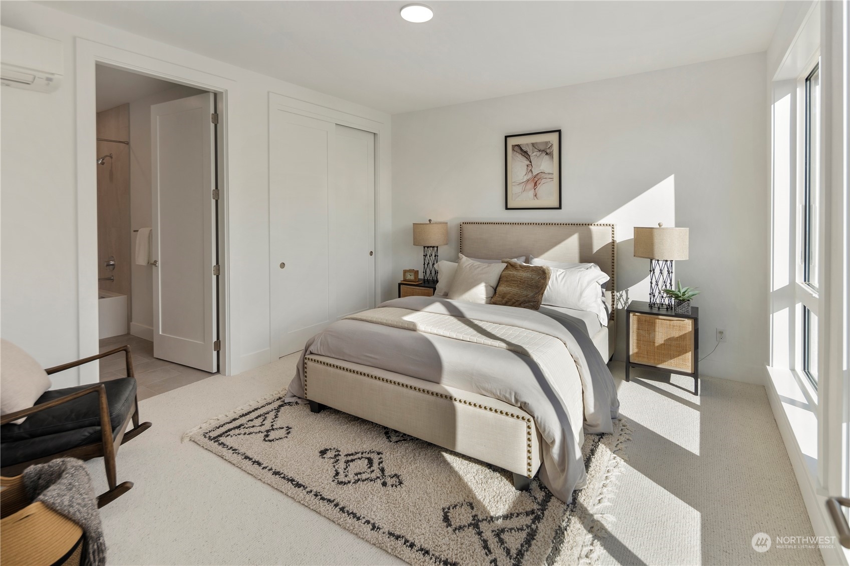 317 5th Avenue Unit: PH302