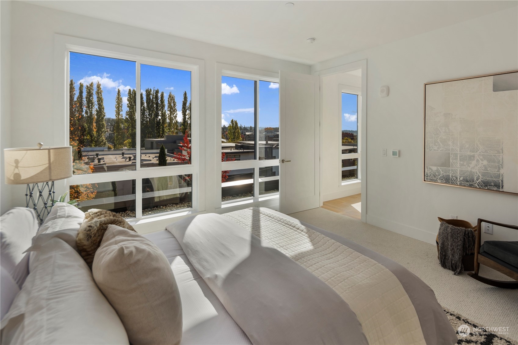 317 5th Avenue Unit: PH302