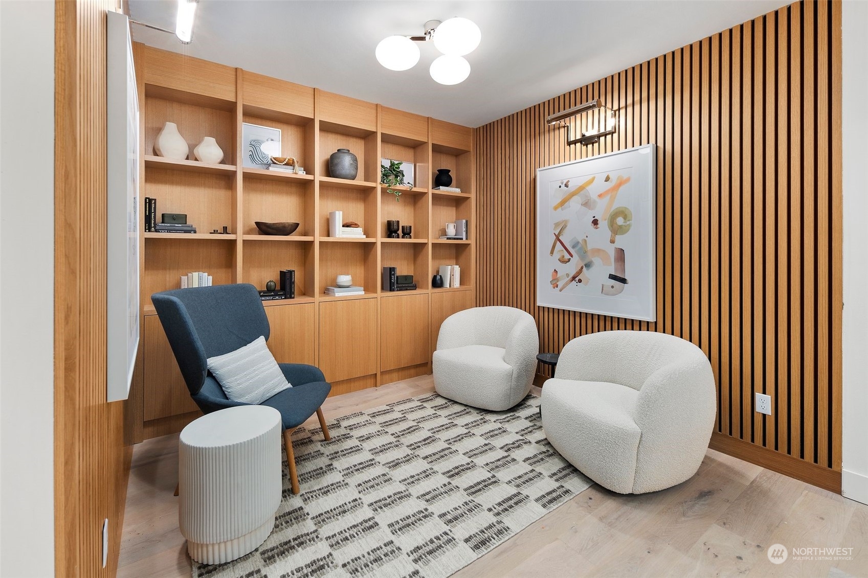 317 5th Avenue Unit: PH302