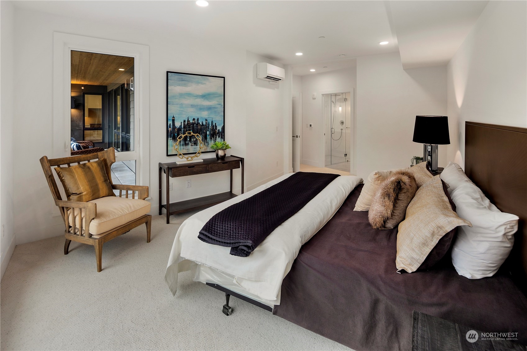 317 5th Avenue Unit: 205