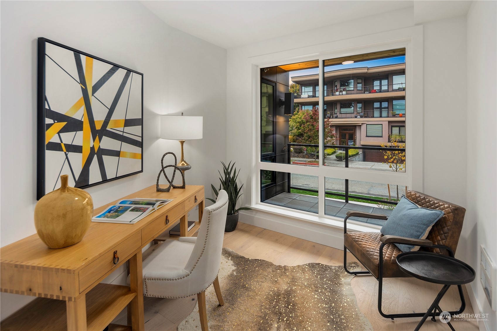 317 5th Avenue Unit: 205