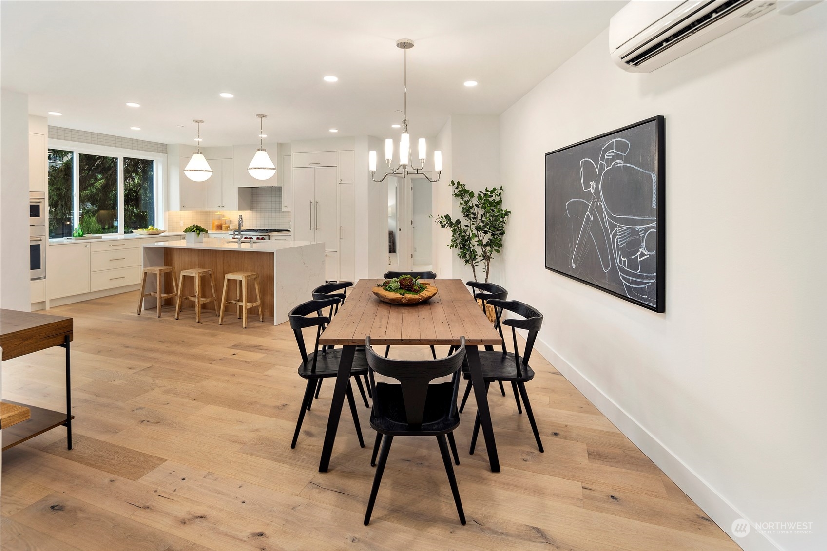 317 5th Avenue Unit: 205