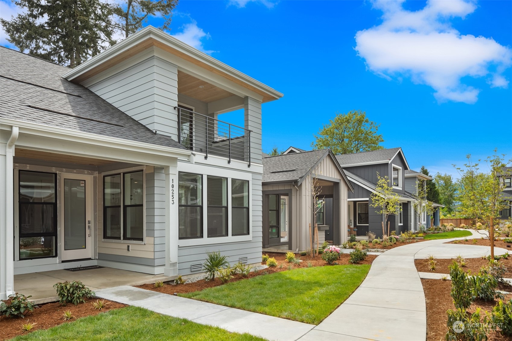 10233 (HS 30) 135th Circle NE