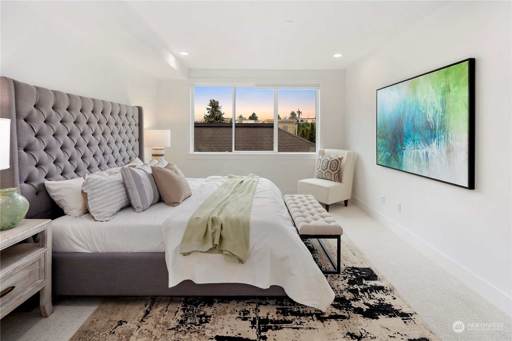 317 5th Avenue Unit: 201
