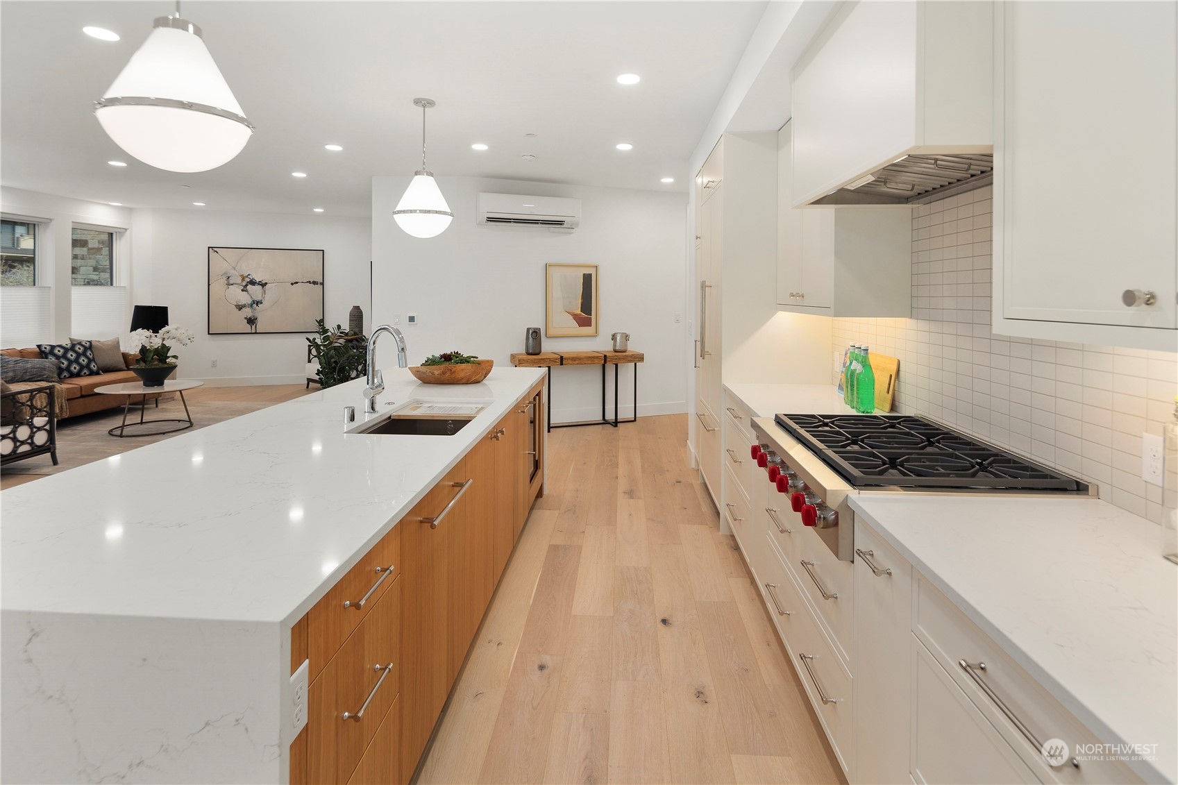 317 5th Avenue Unit: 201