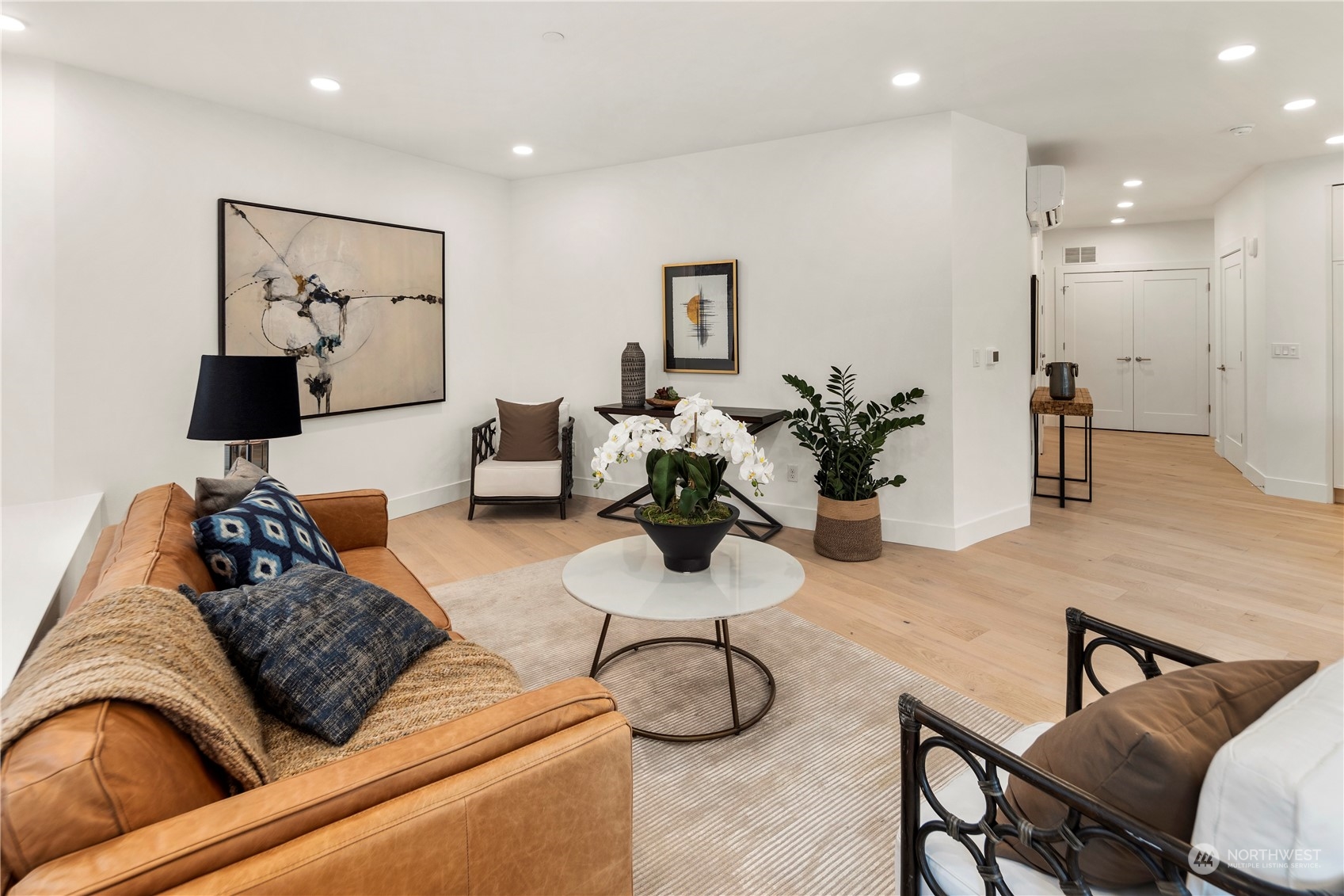 317 5th Avenue Unit: 201