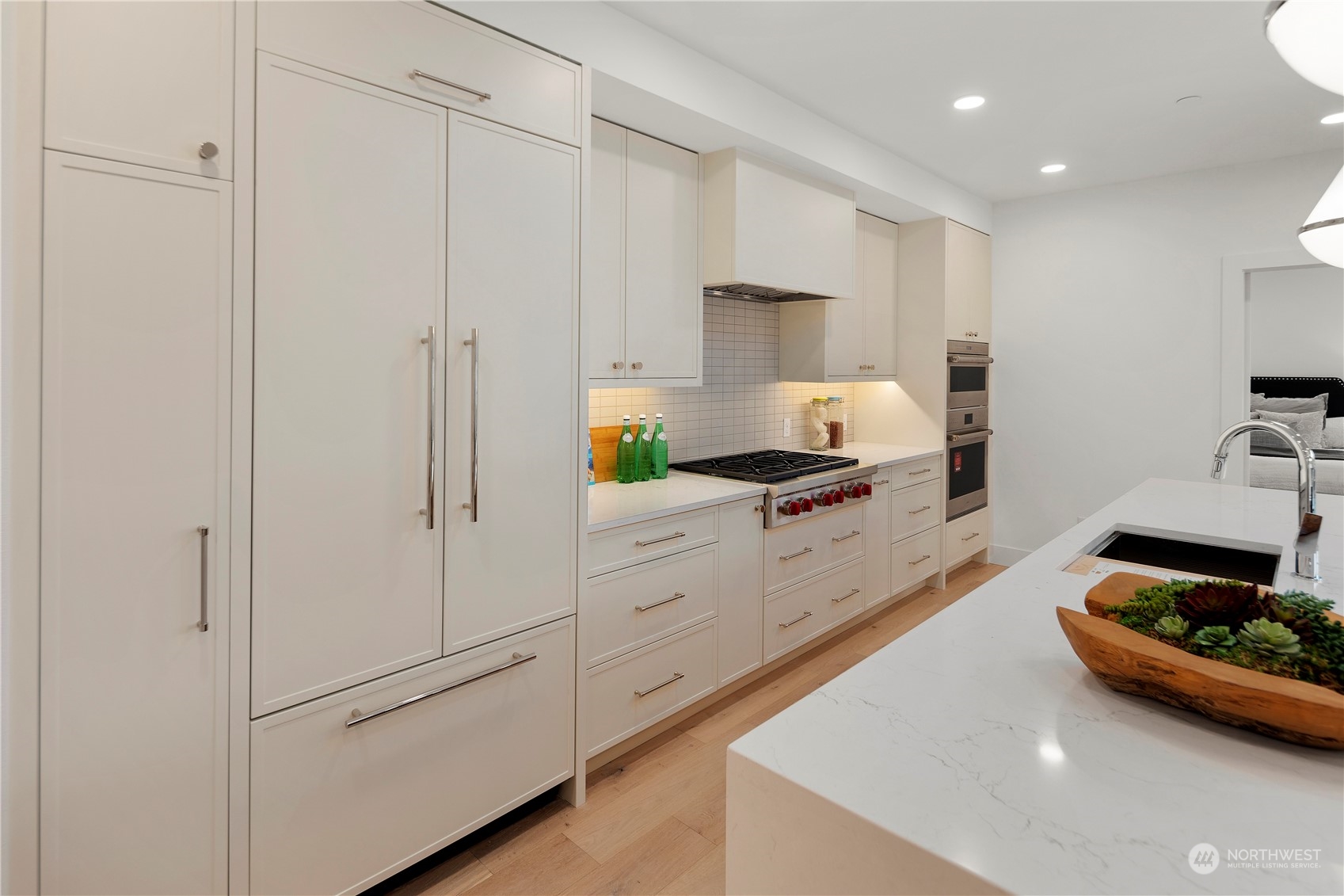 317 5th Avenue Unit: 201