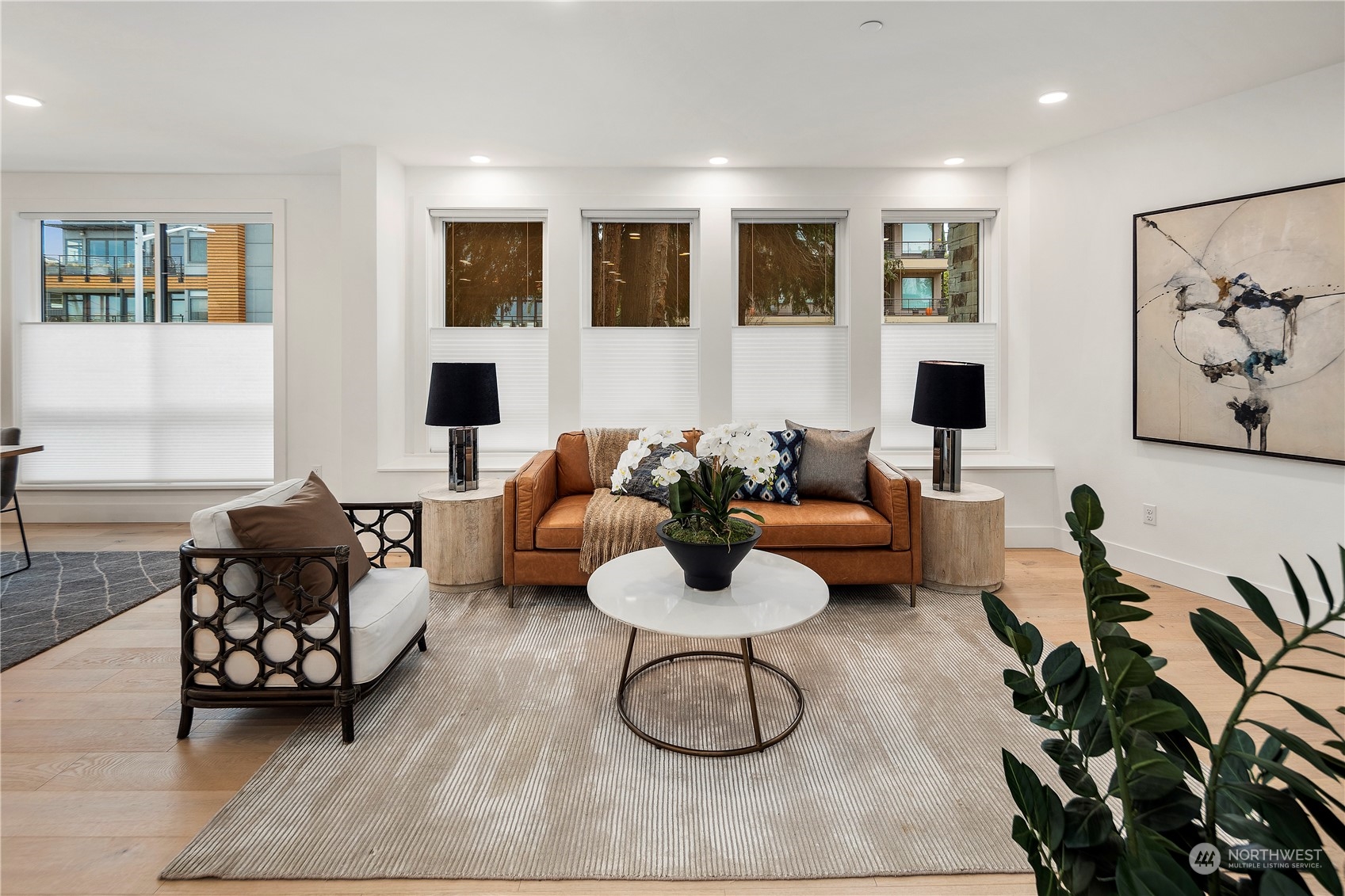 317 5th Avenue Unit: 201