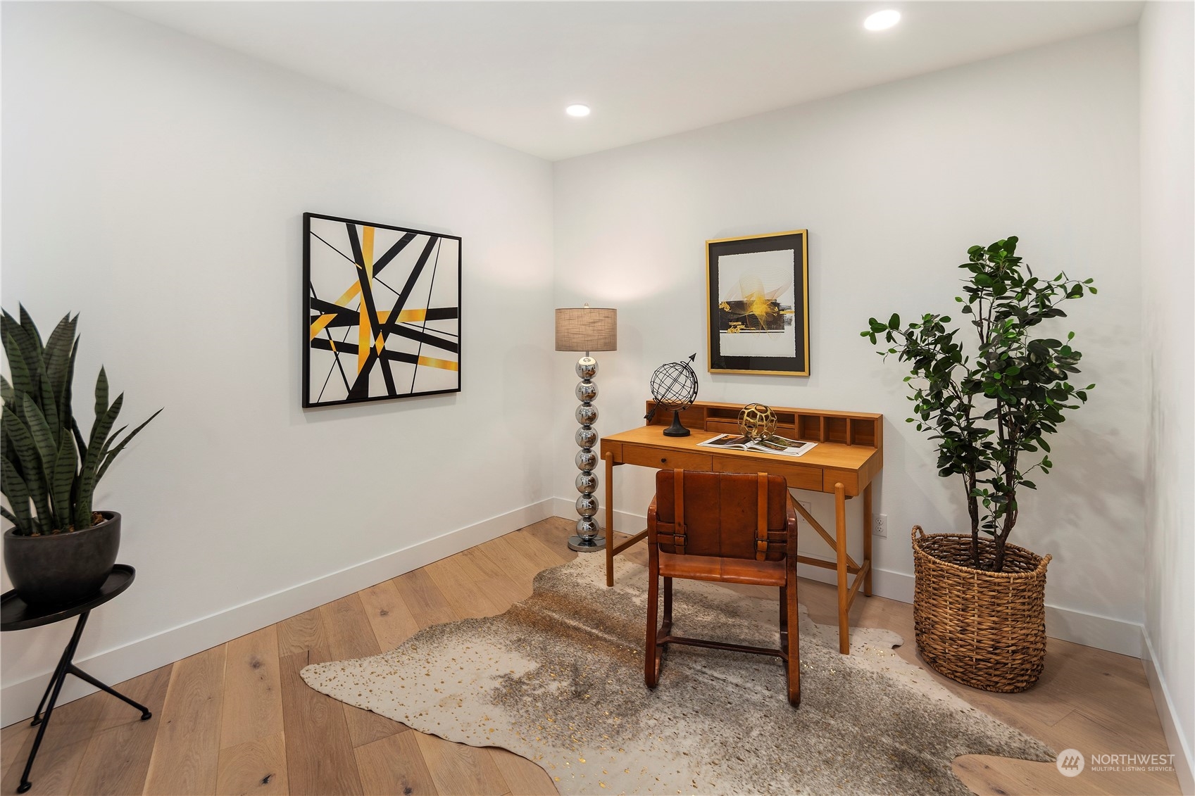 317 5th Avenue Unit: 201