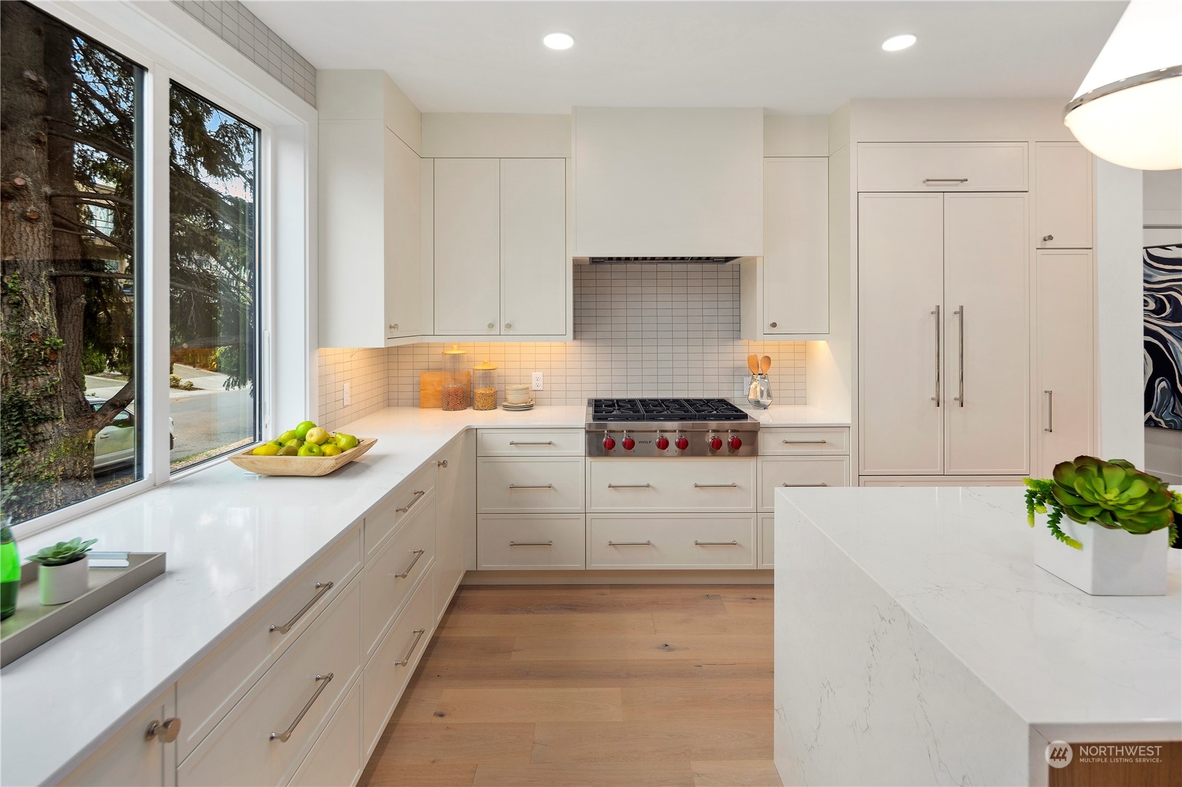 317 5th Avenue Unit: 204