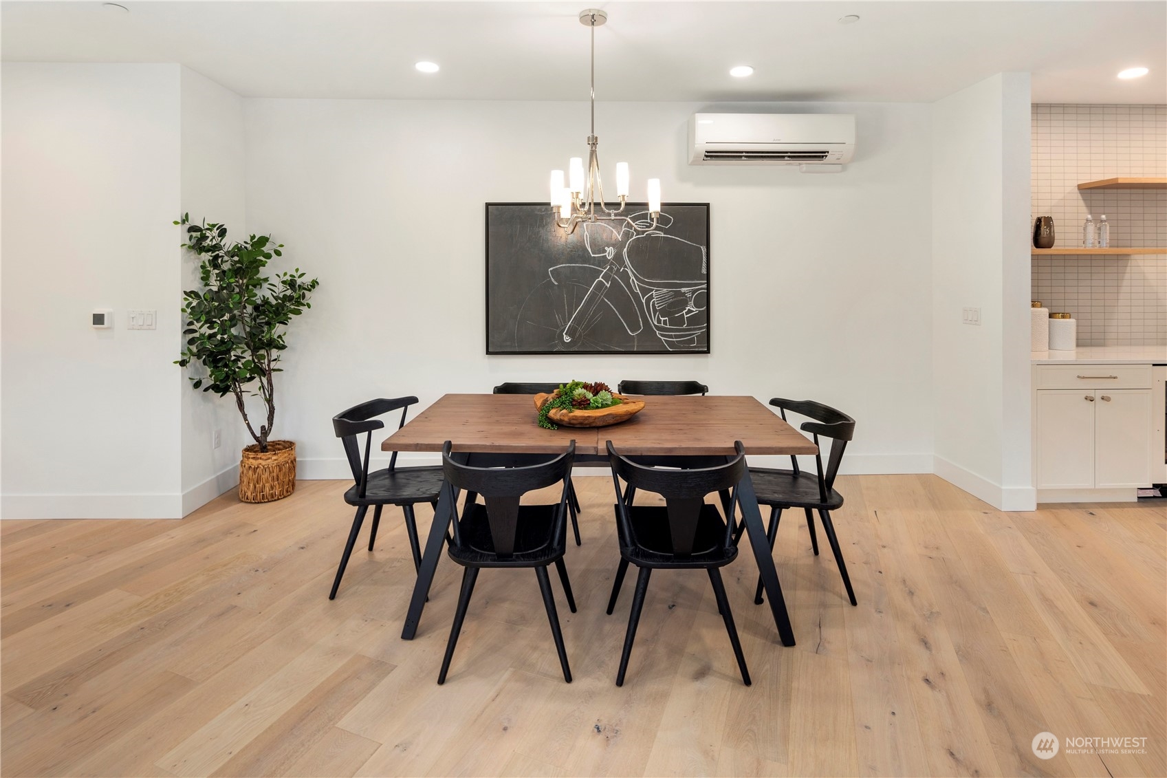 317 5th Avenue Unit: 204
