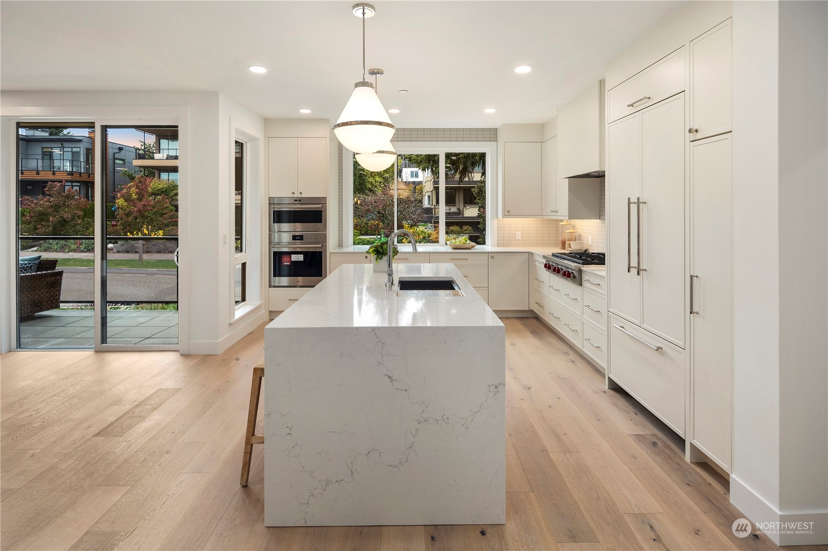 317 5th Avenue Unit: 204