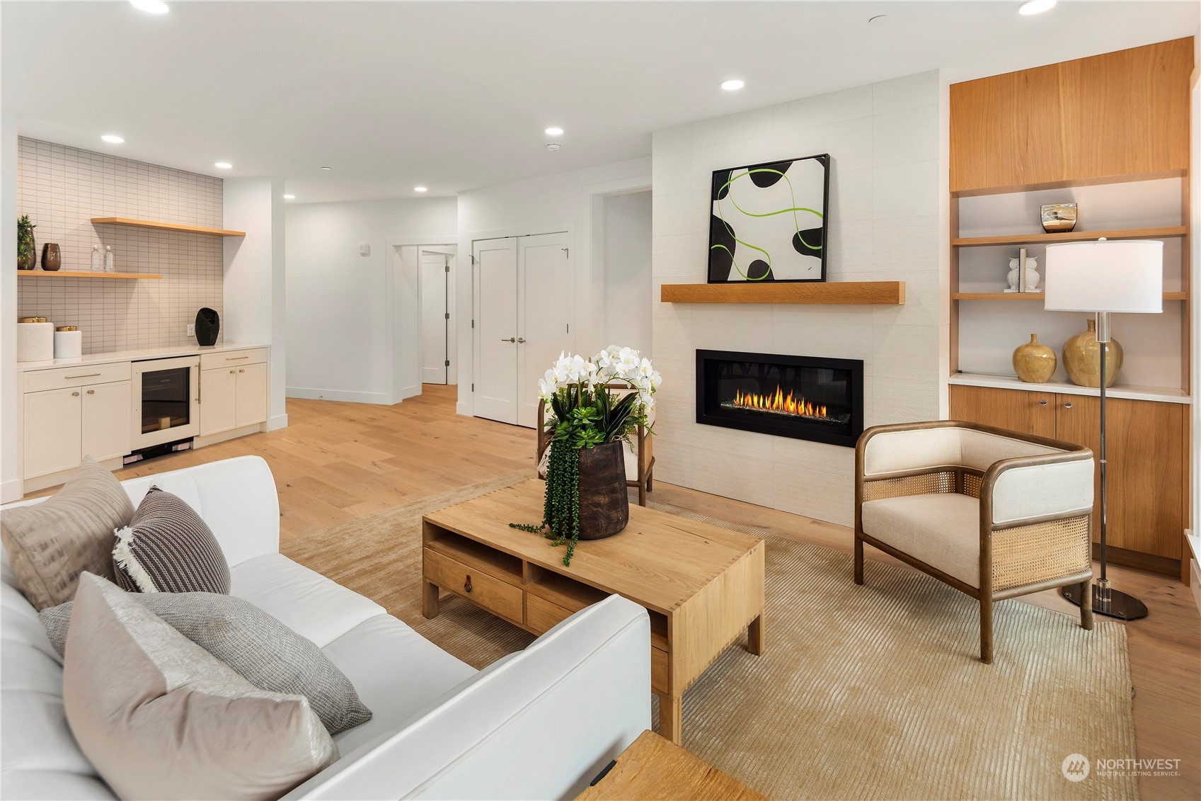 317 5th Avenue Unit: 204