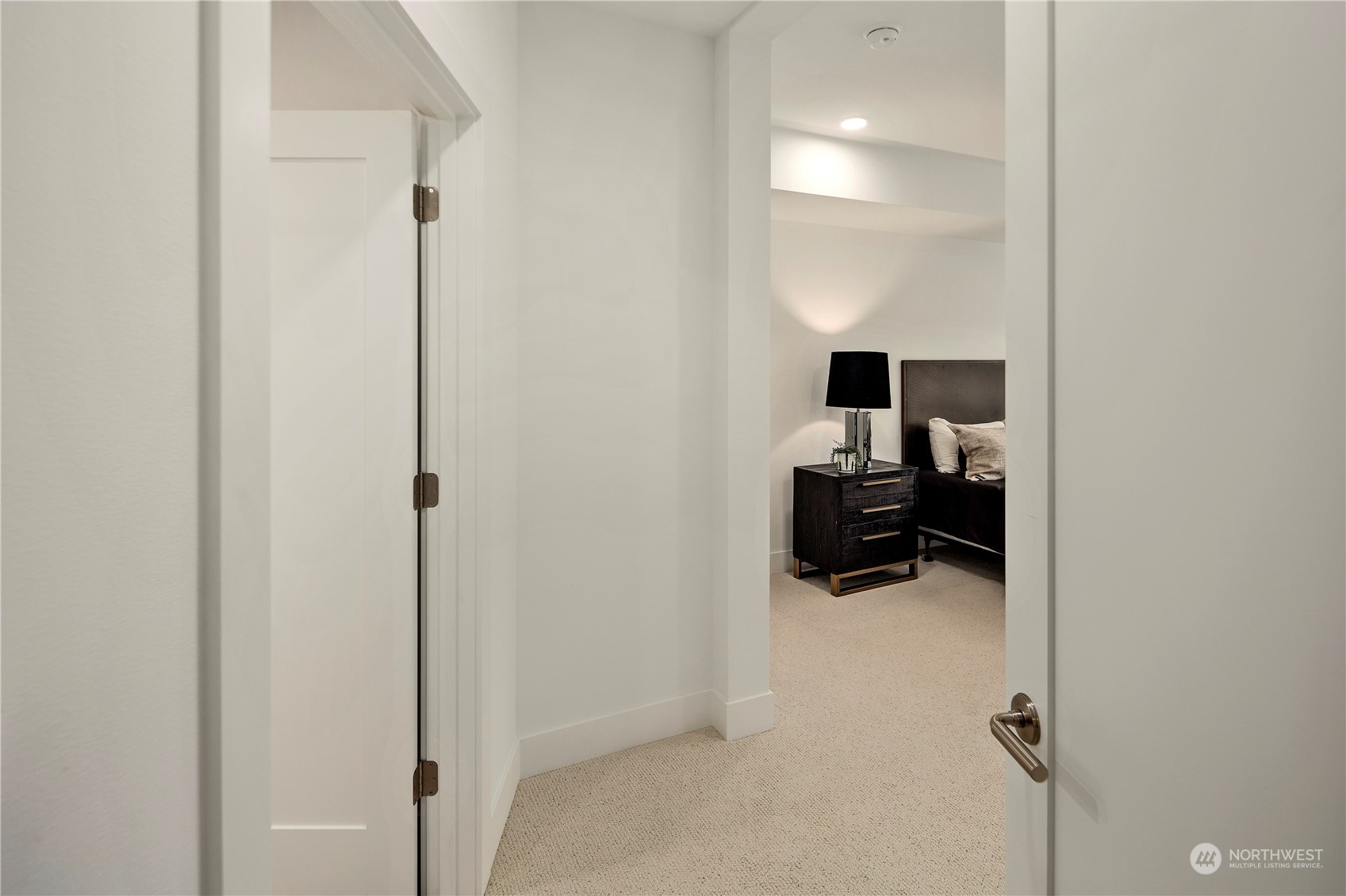 317 5th Avenue Unit: 204