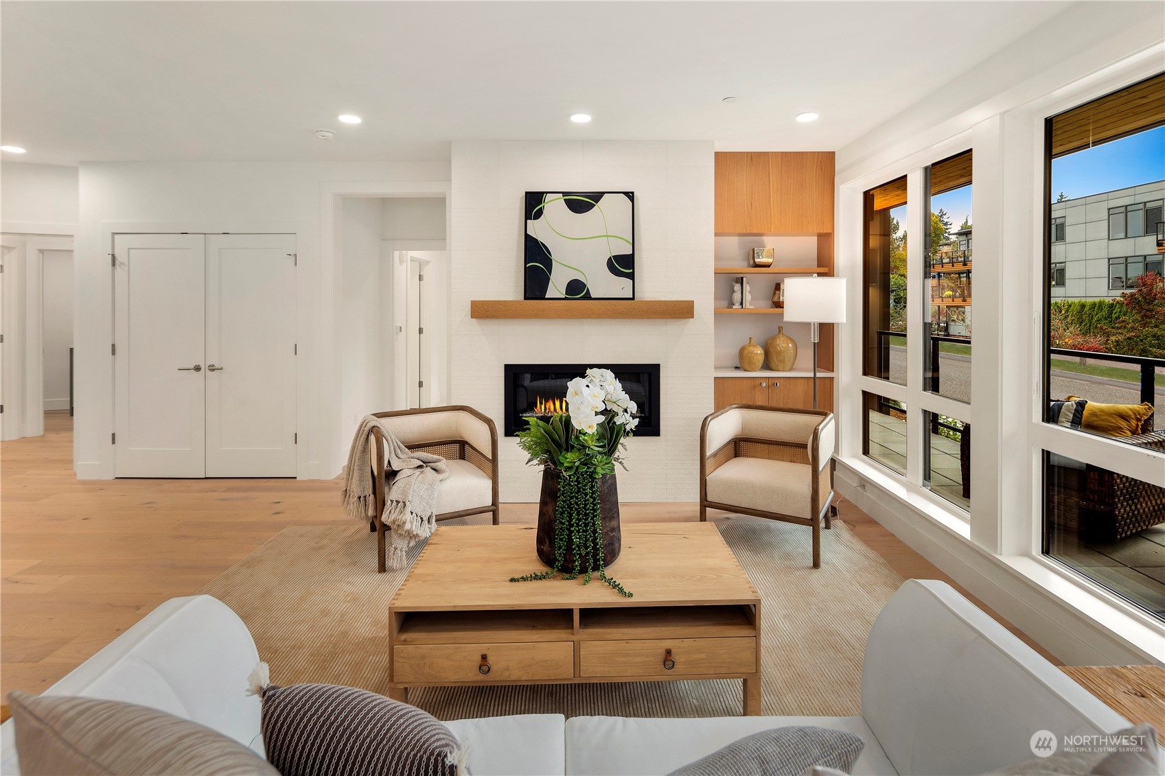 317 5th Avenue Unit: 204