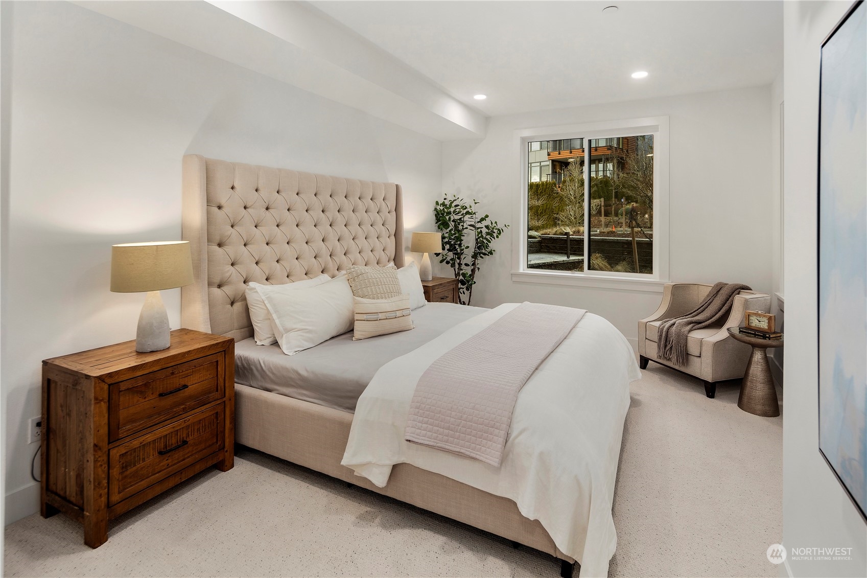 317 5th Avenue Unit: 106
