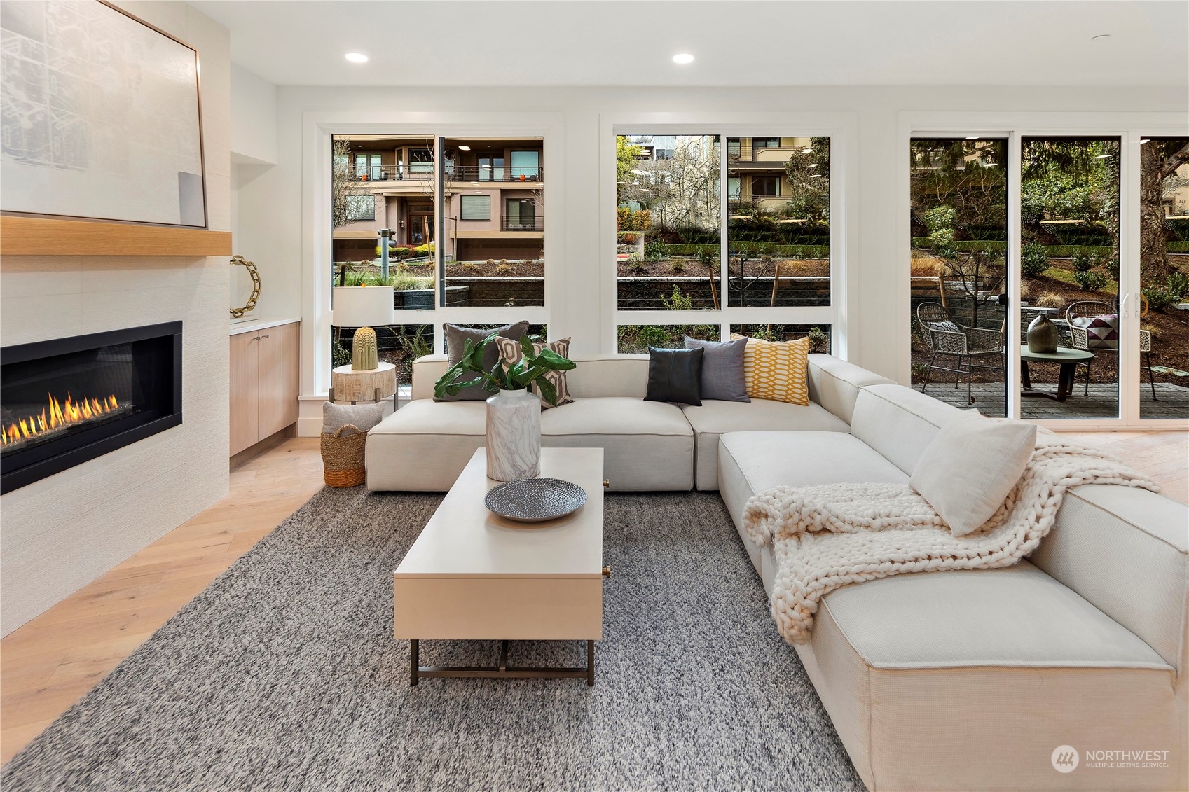 317 5th Avenue Unit: 106