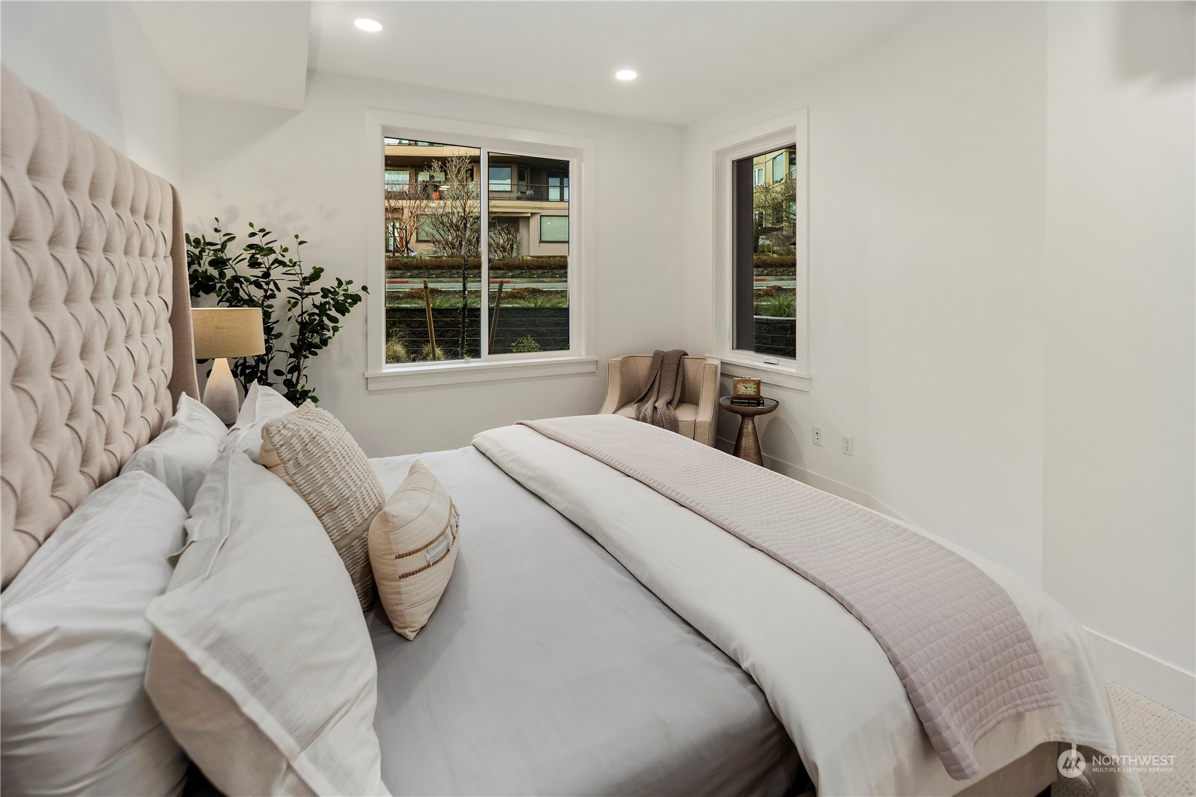 317 5th Avenue Unit: 106