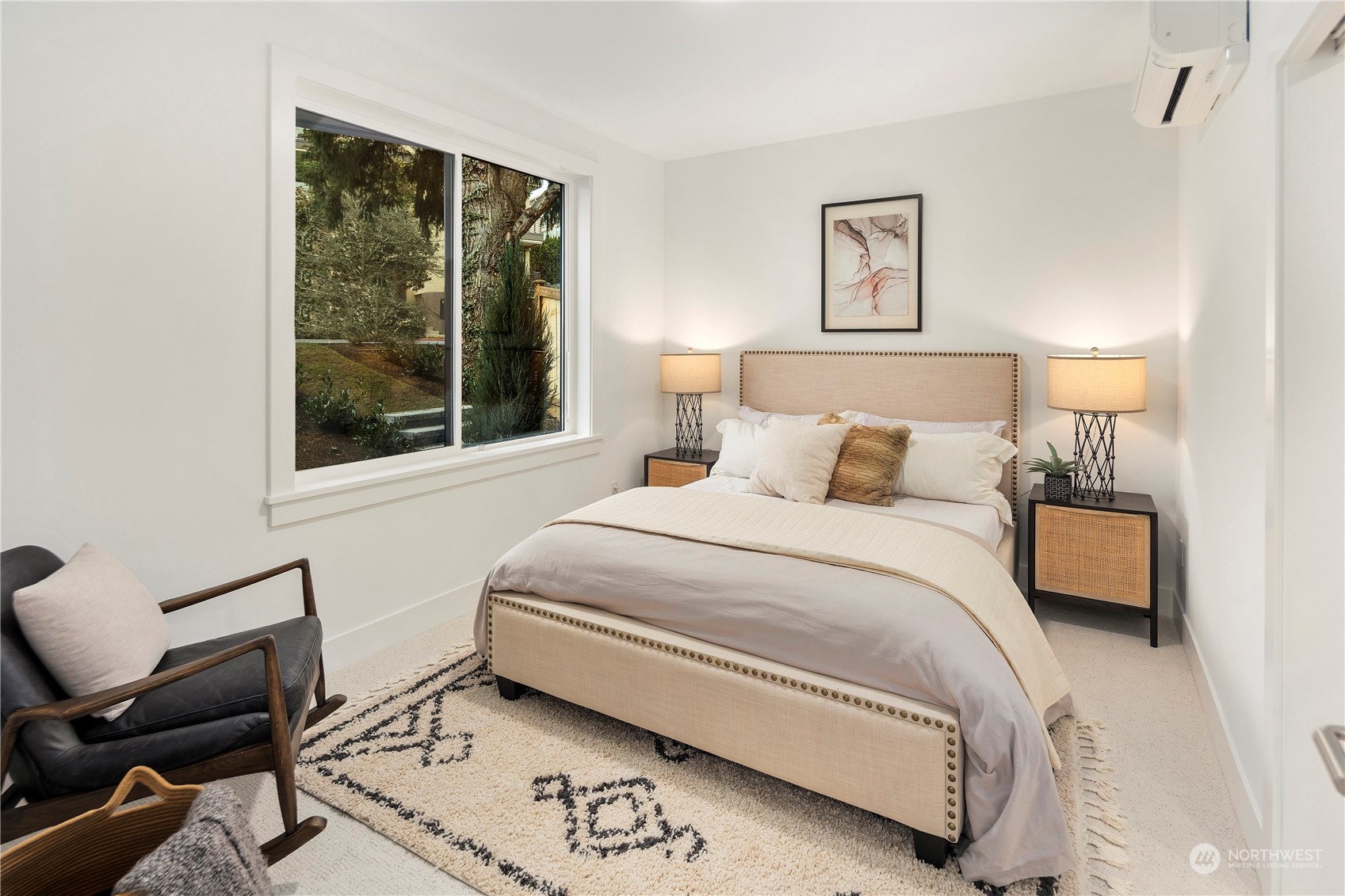 317 5th Avenue Unit: 106