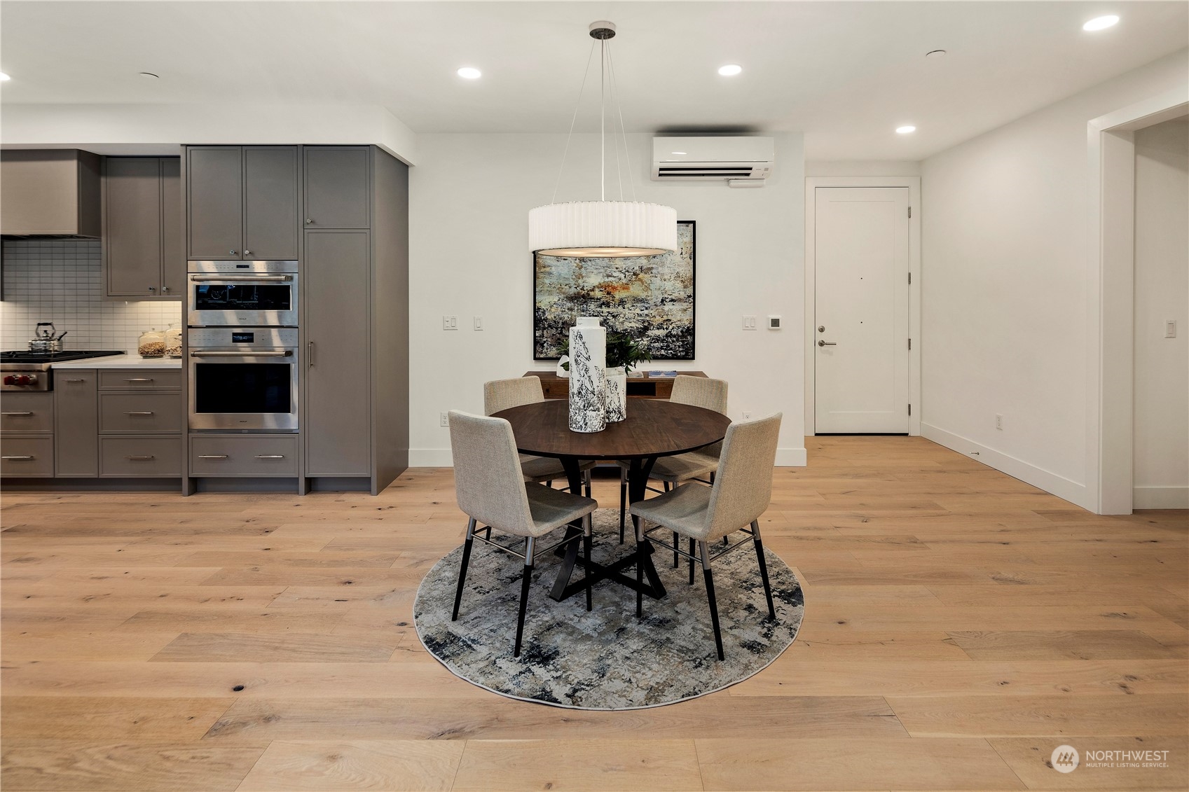 317 5th Avenue Unit: 106