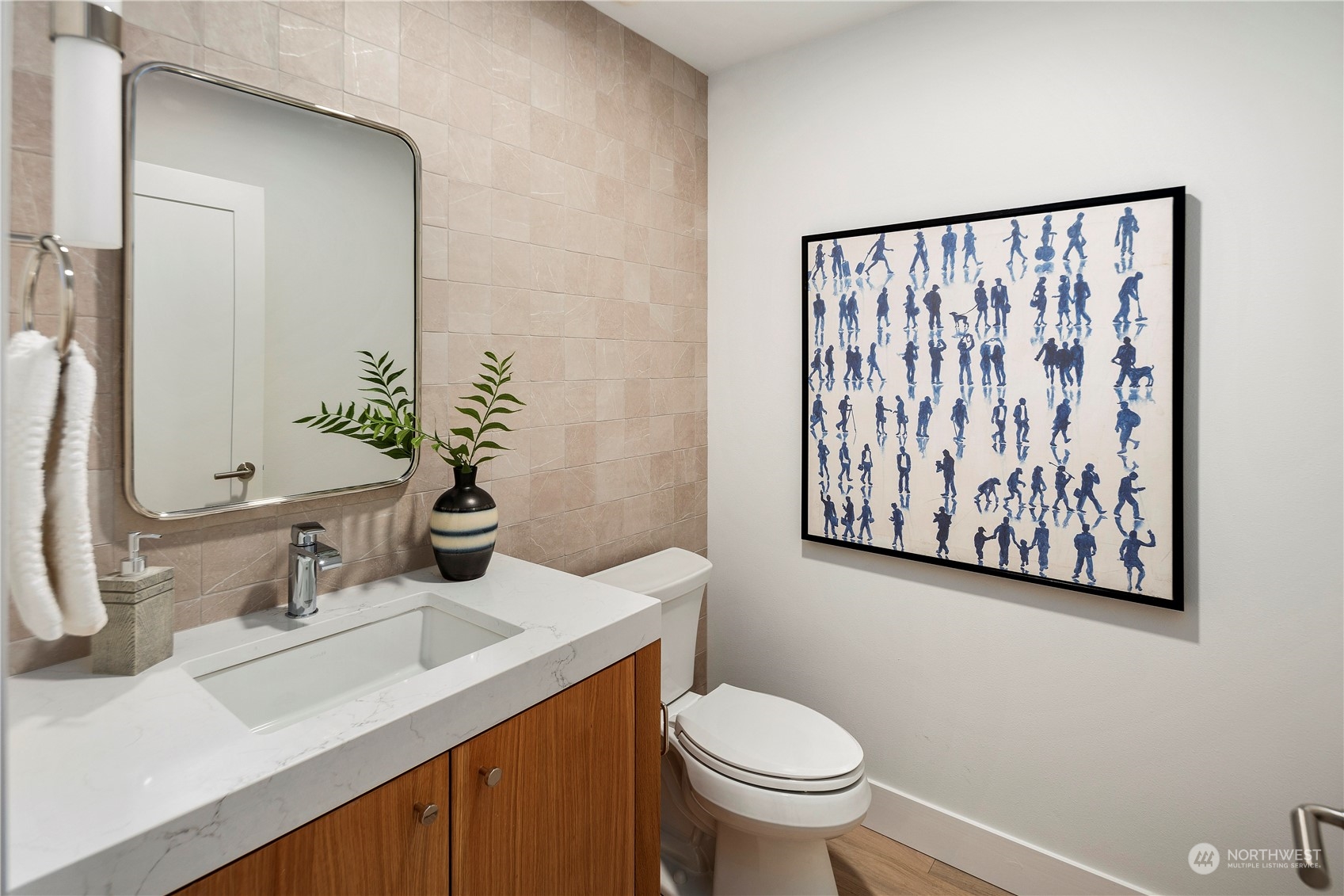317 5th Avenue Unit: 106