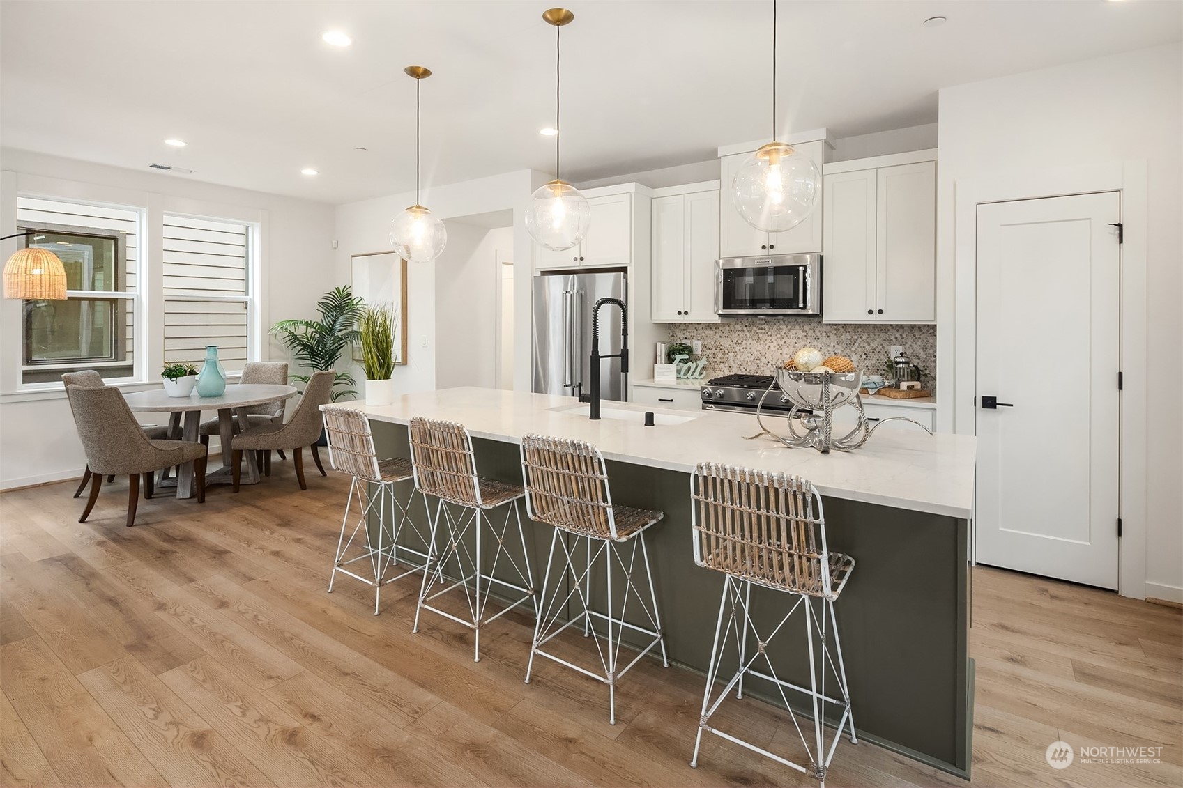 10253 (HS 32) 135th Circle NE