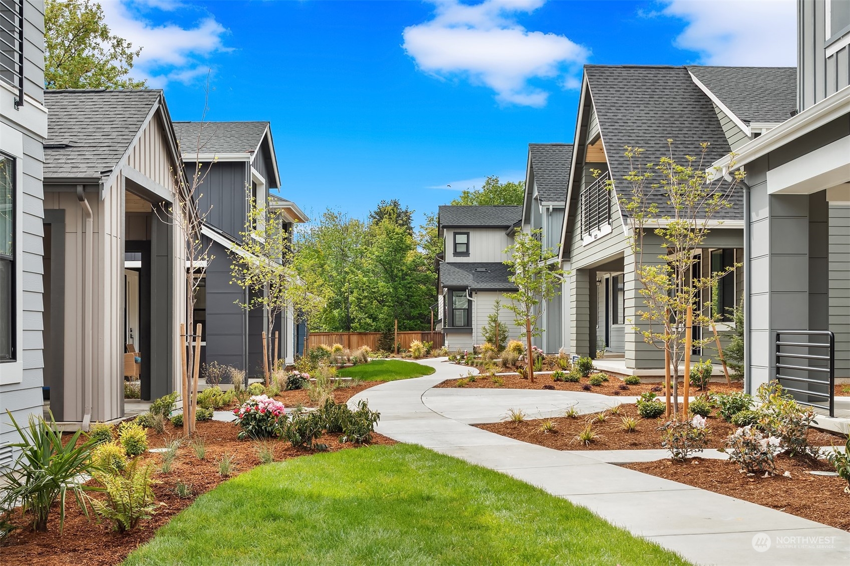 10310 (HS 7) 135th Circle NE