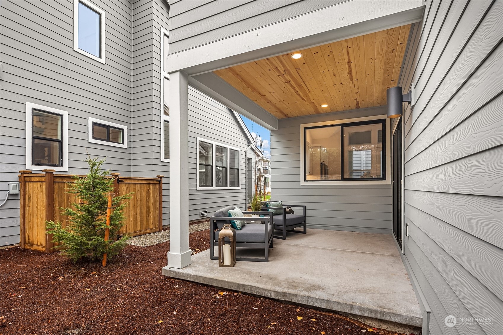 10310 (HS 7) 135th Circle NE