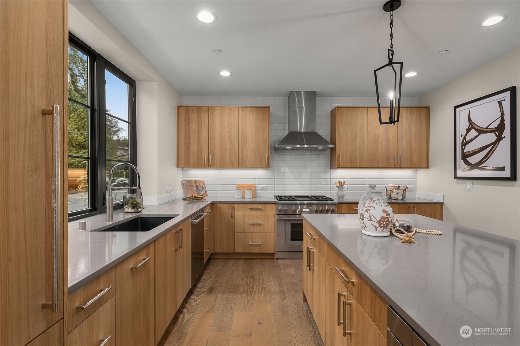 11205 NE 13th Lane