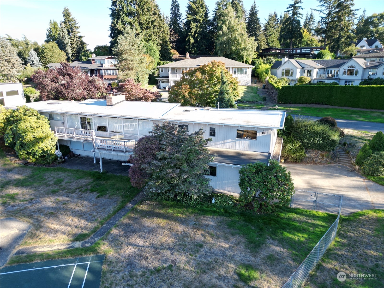 9808 NE 33rd Street