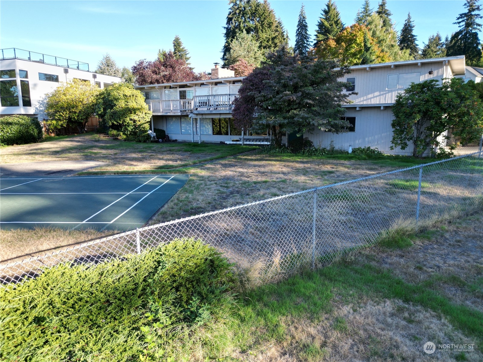 9808 NE 33rd Street