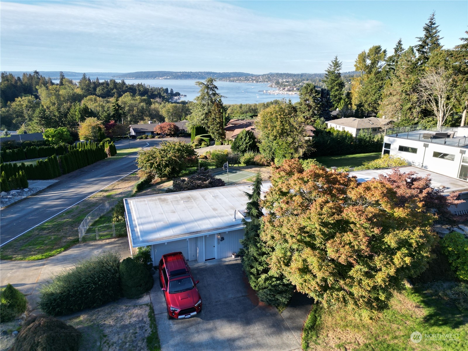 9808 NE 33rd Street
