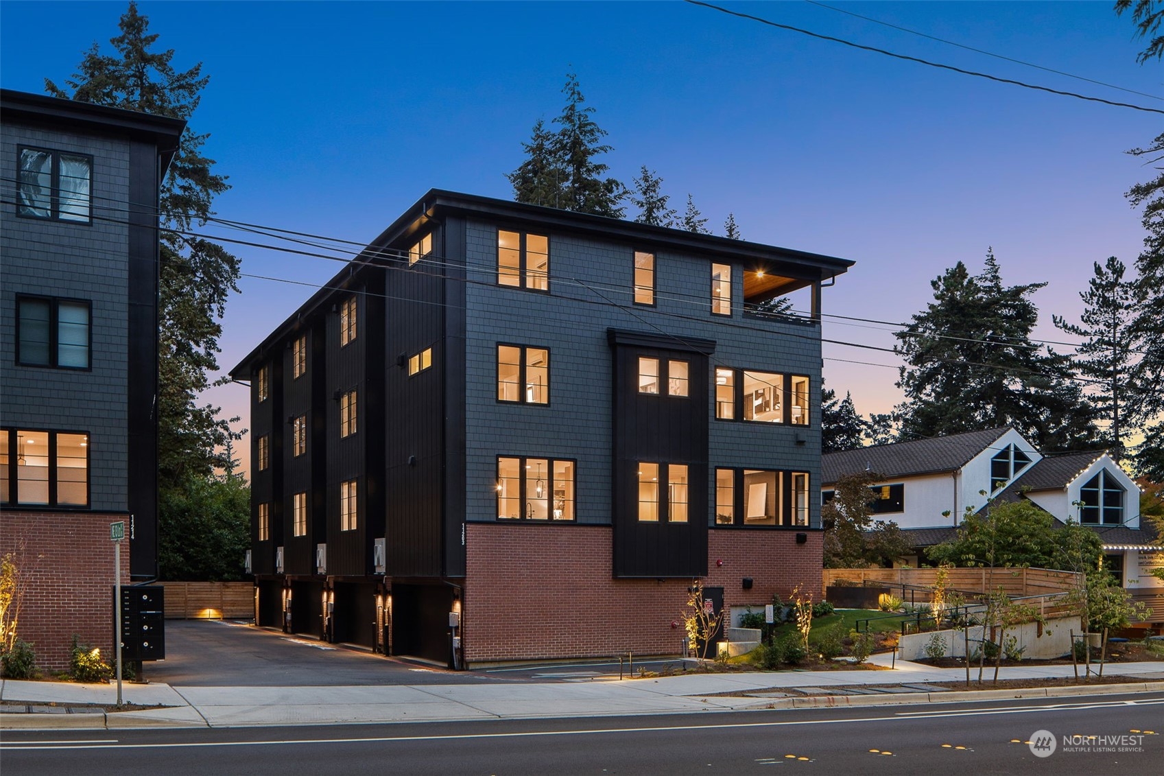 11251 NE 13th Lane