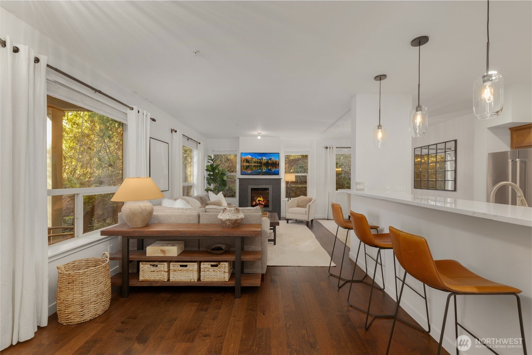 1900 Weaver Rd Unit: P101