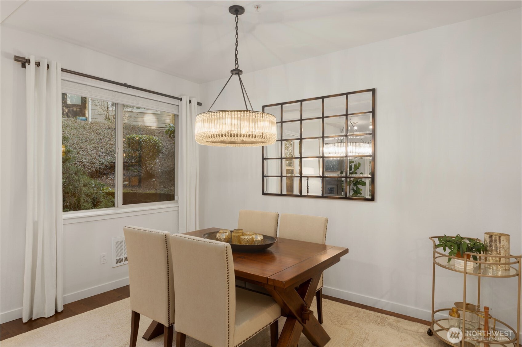 1900 Weaver Rd Unit: P101