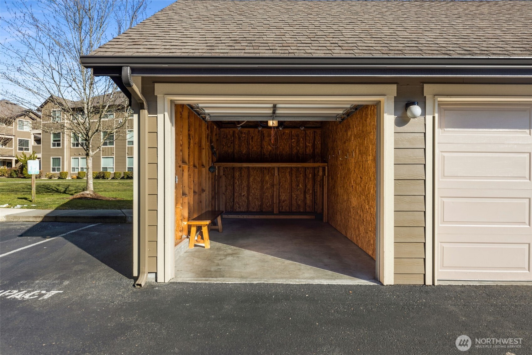 1900 Weaver Rd Unit: P101