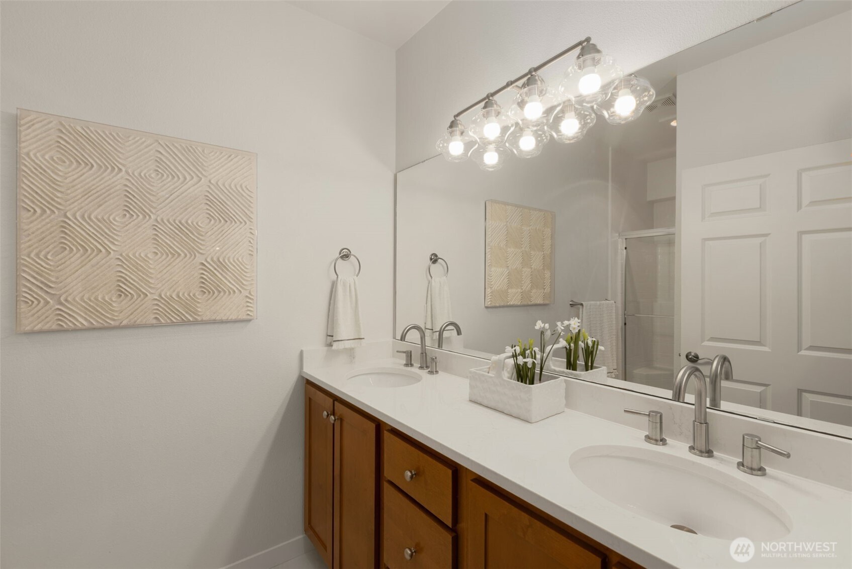 1900 Weaver Rd Unit: P101