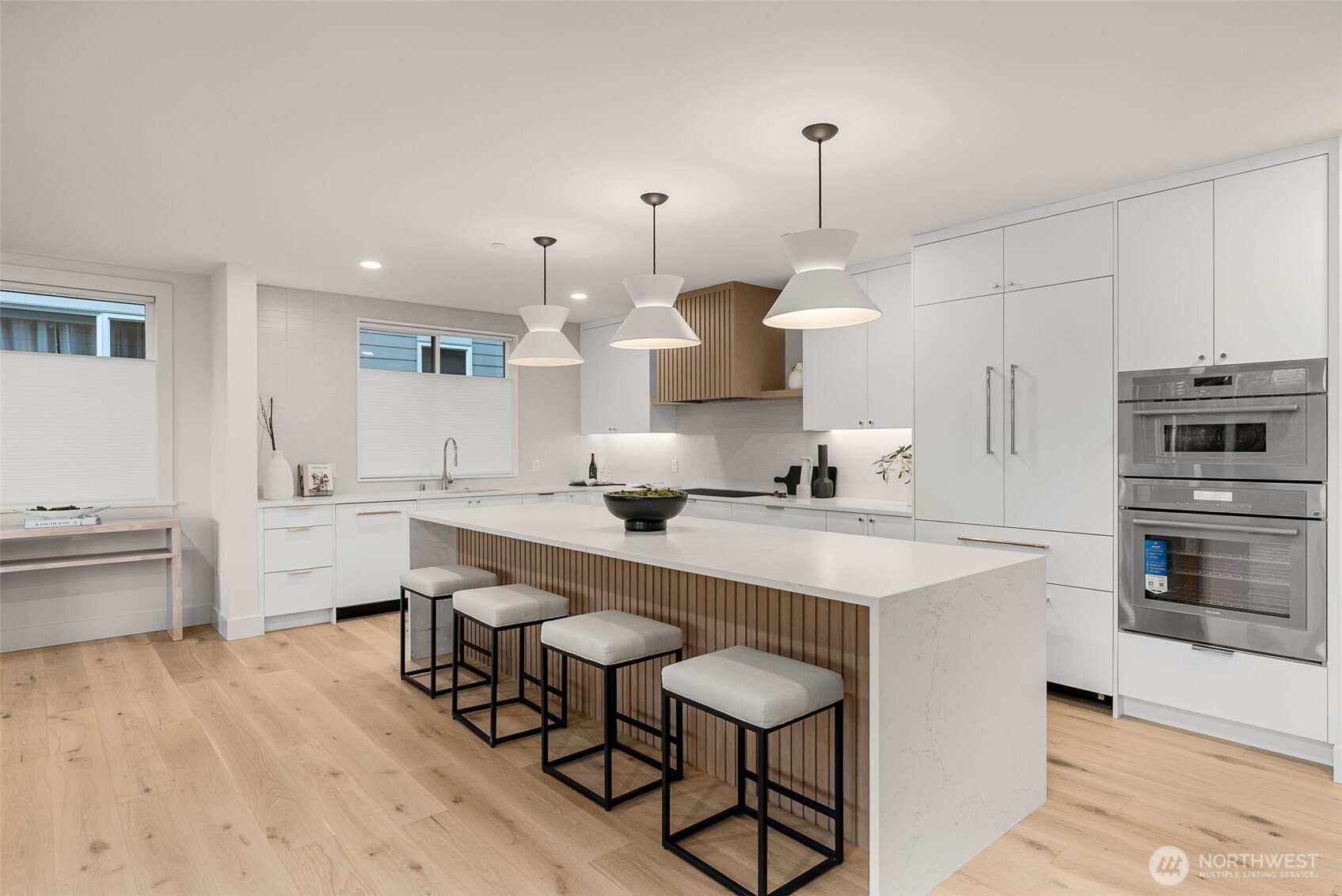 238 4th Avenue Unit: 200