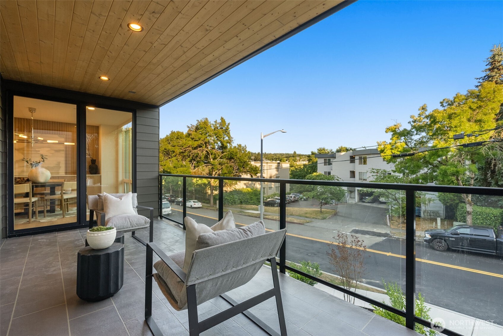 238 4th Avenue Unit: 200