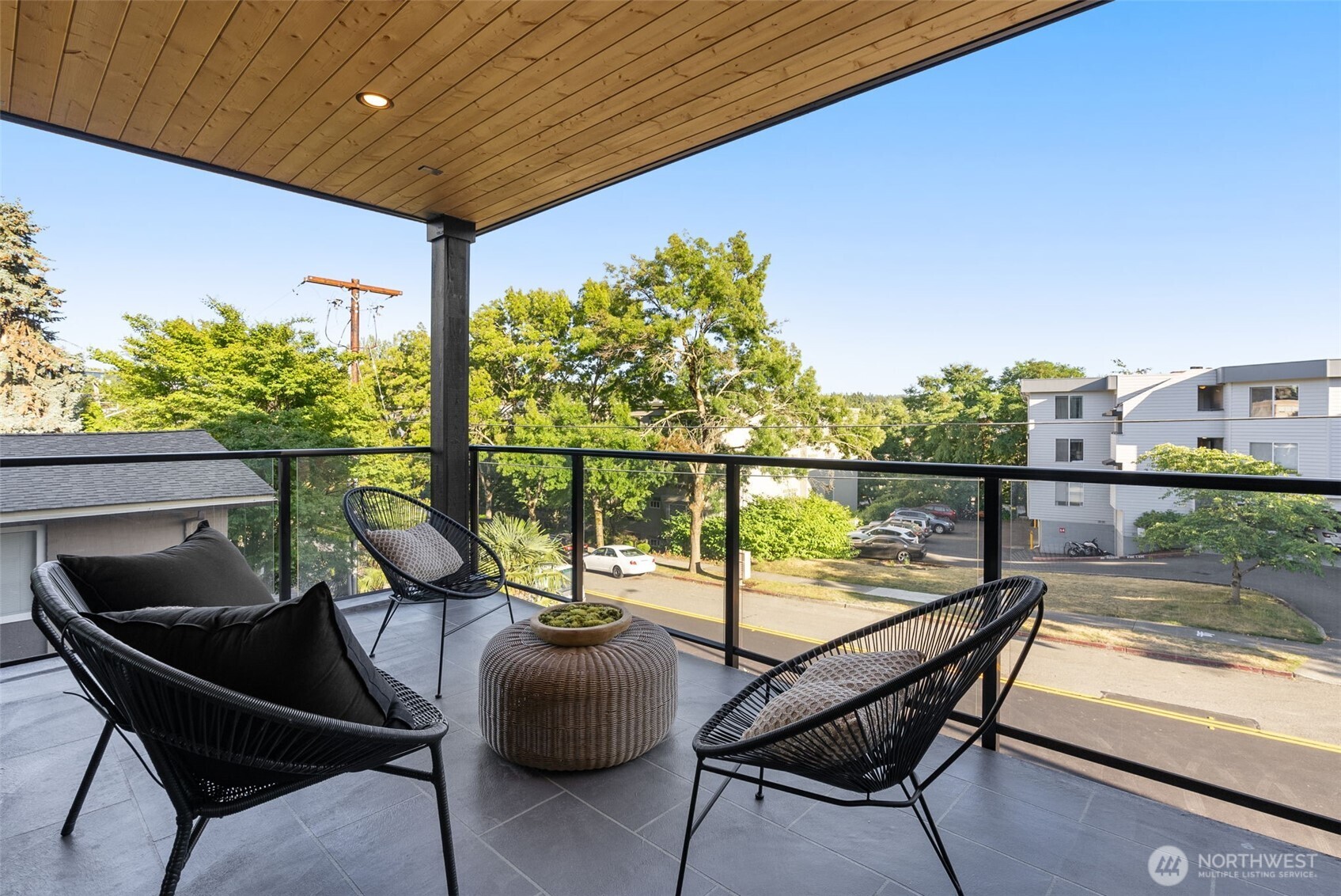 238 4th Avenue Unit: 201