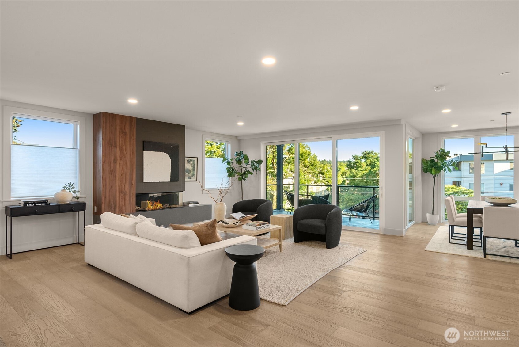 238 4th Avenue Unit: 201