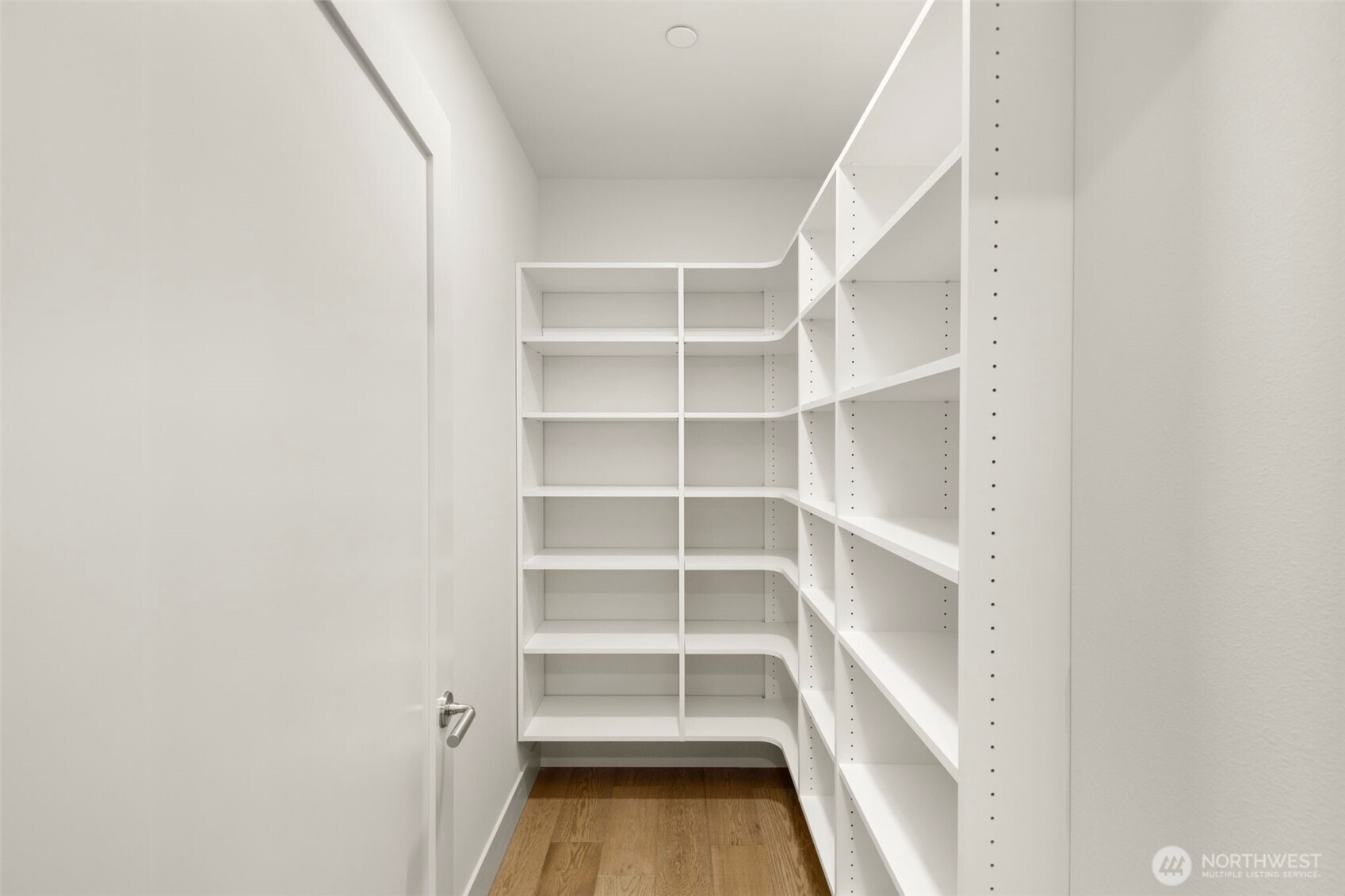238 4th Avenue Unit: 300
