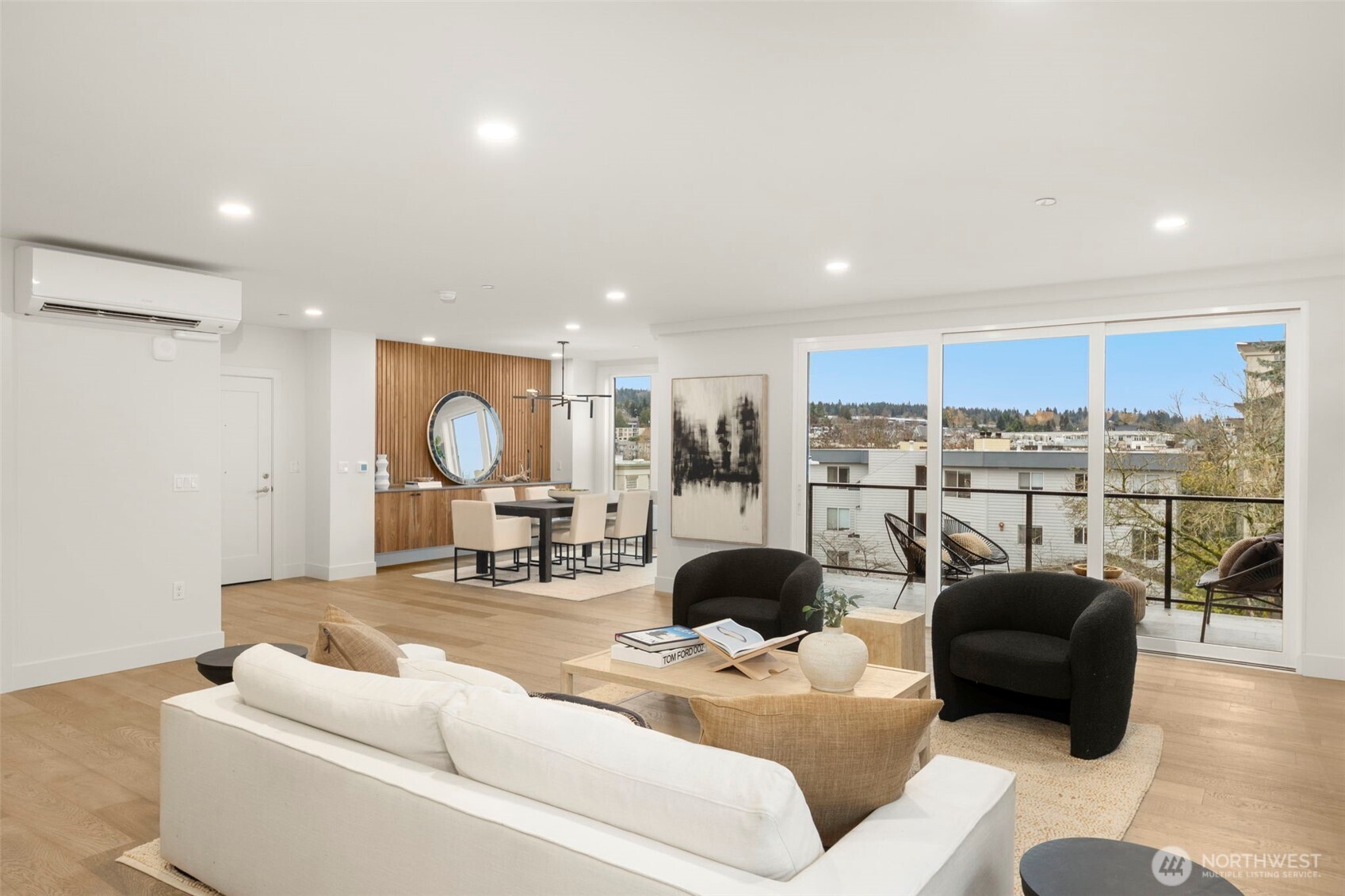 238 4th Avenue Unit: 300