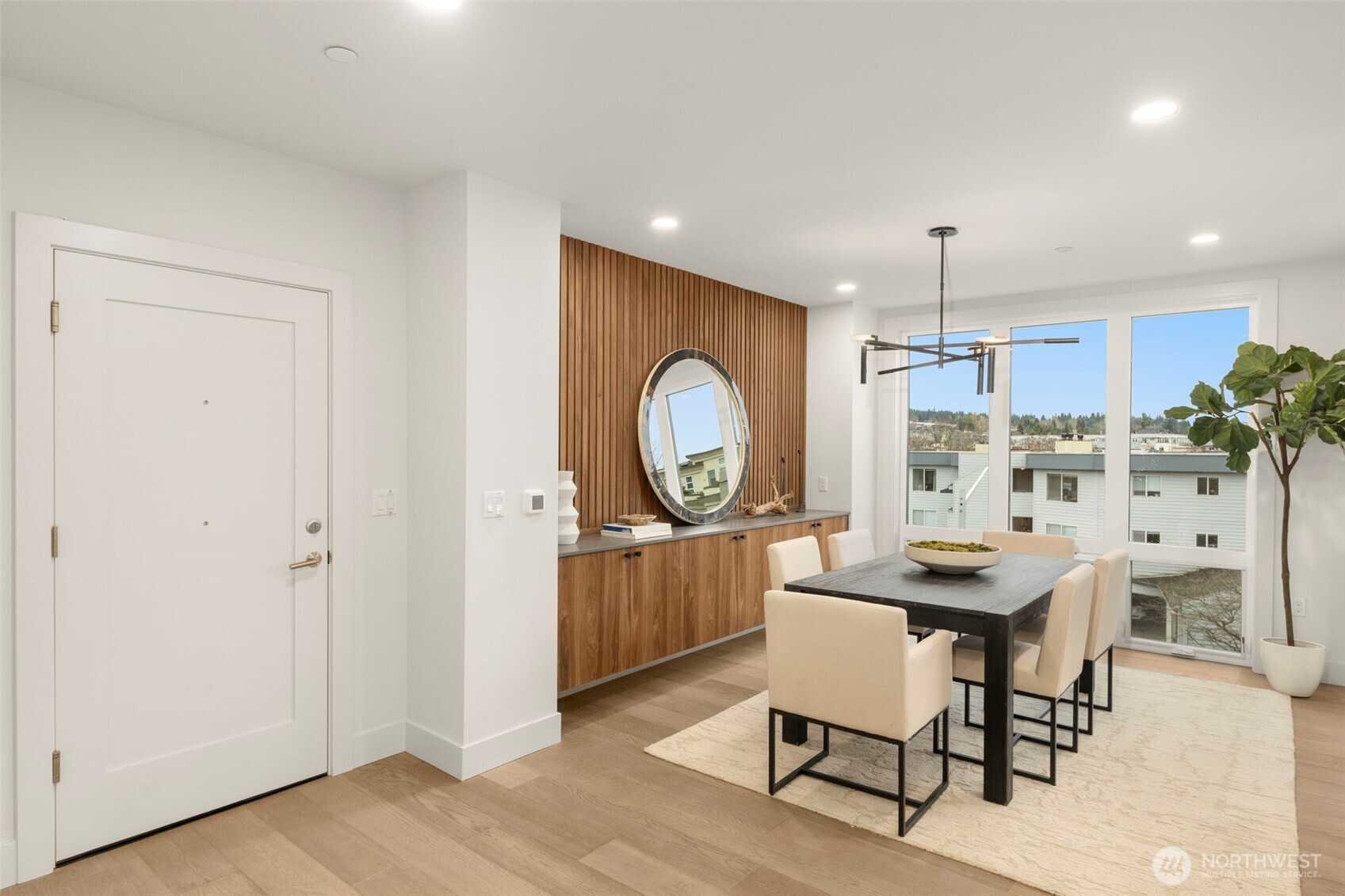 238 4th Avenue Unit: 300