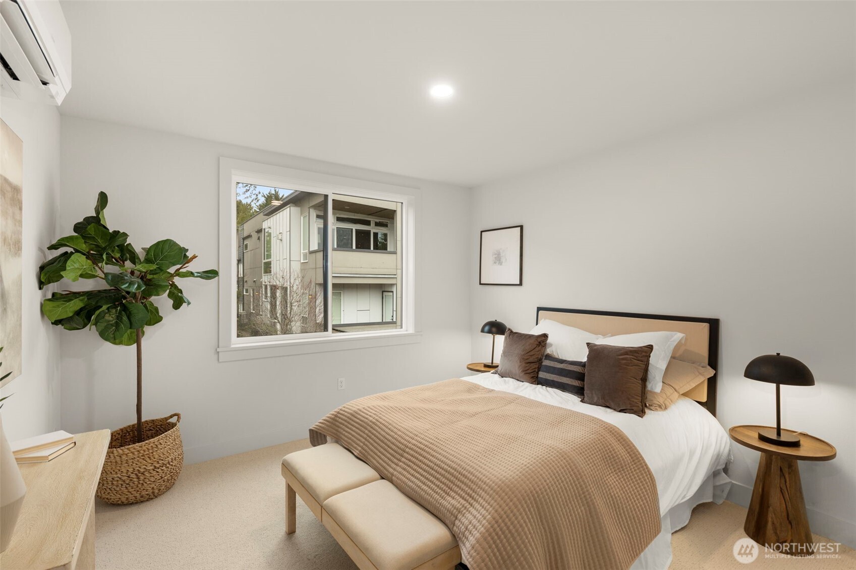238 4th Avenue Unit: 300