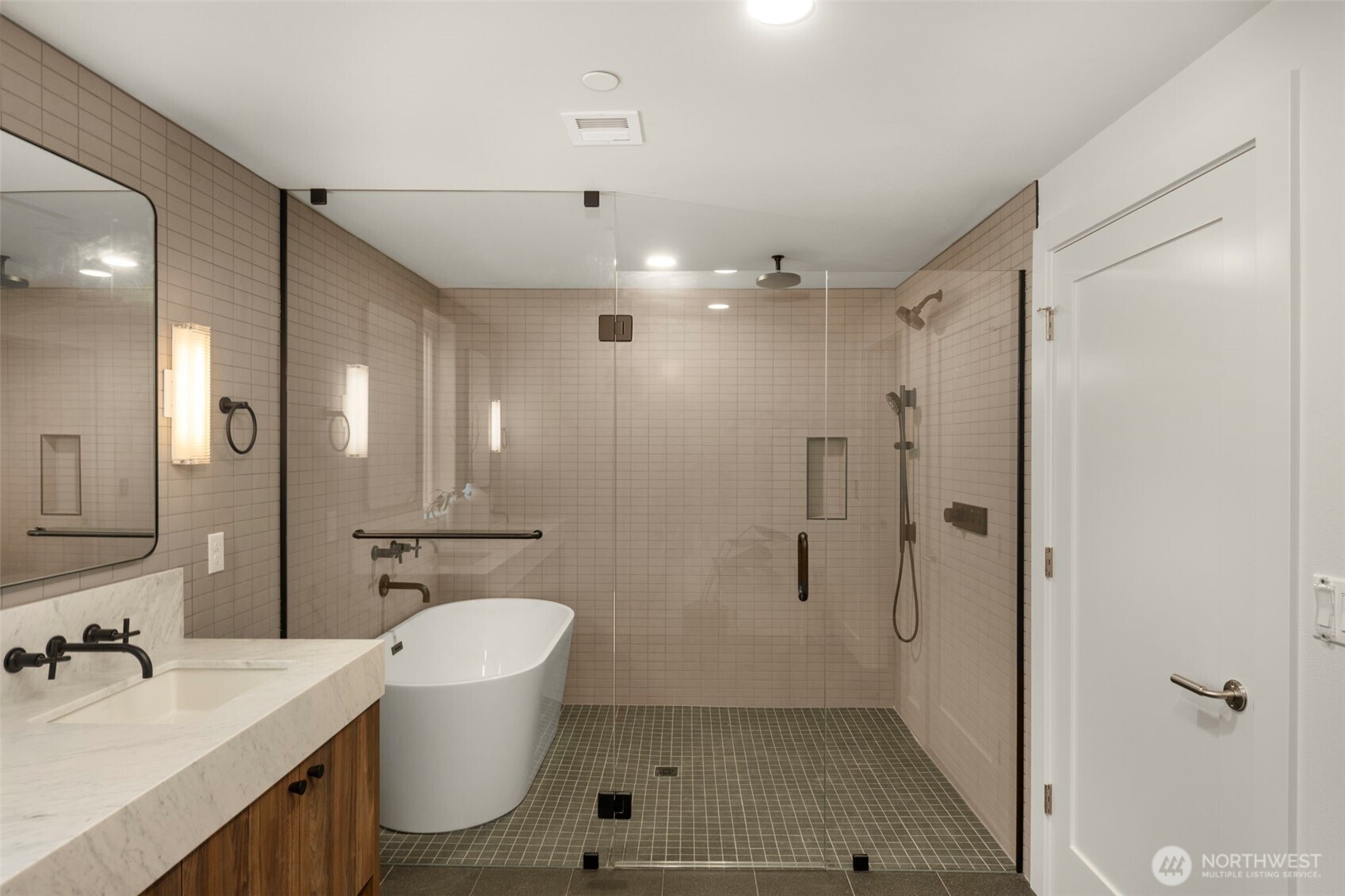 238 4th Avenue Unit: 300