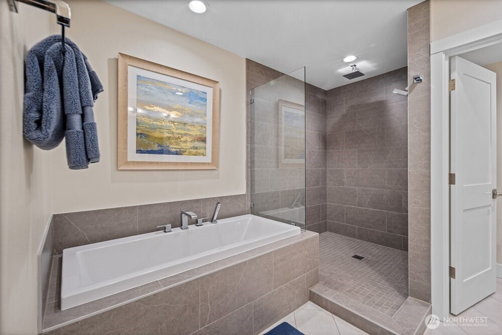 11223 NE 13th Lane