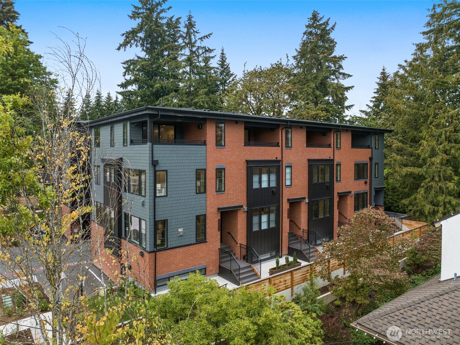 11223 NE 13th Lane