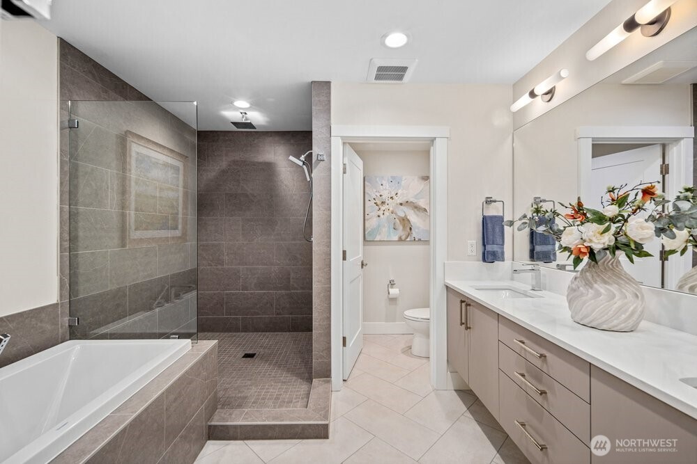11223 NE 13th Lane