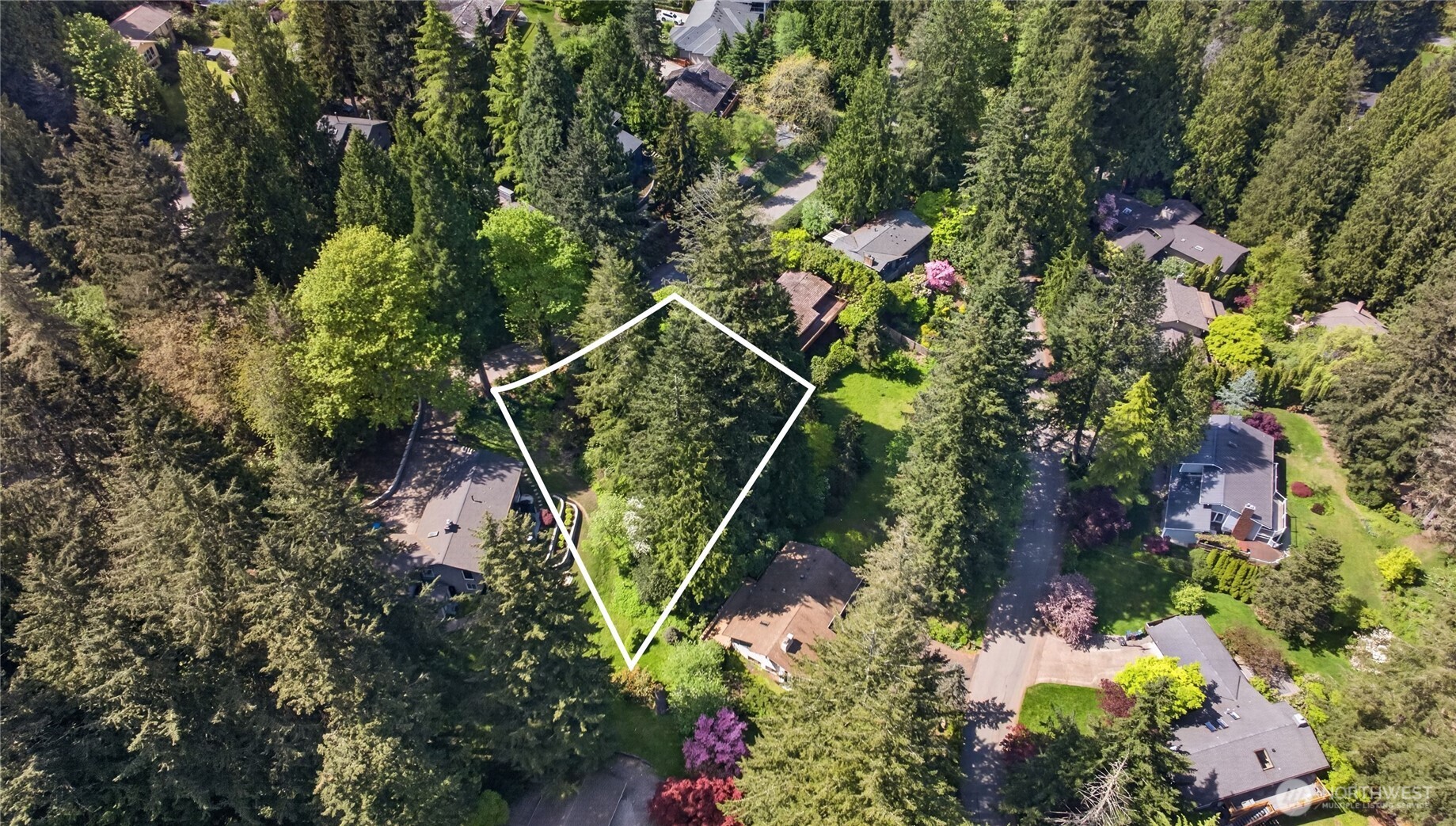 37 x Crystal Creek Cir